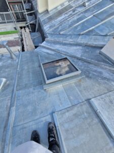 APRES


ZINC

22 RUE CAIL

75010 PARIS