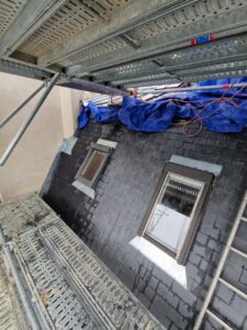 APRES


ARDOISE

12 AVENUE STE FOY

92200 NEUILLY