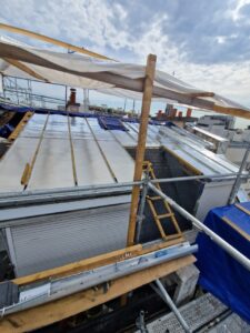 PENDANT


ZINC

144 RUE DE TOCQUEVILLE

75017 PARIS