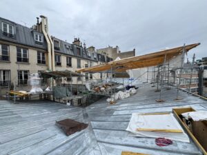 PENDANT


ZINC


38 BD RICHARD LENOIR 
75011 PARIS