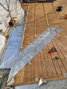 PENDANT


ZINC


38 BD RICHARD LENOIR 
75011 PARIS