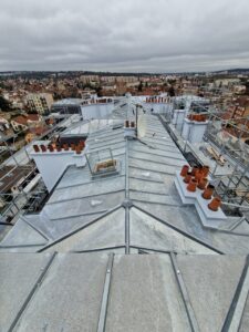 APRES


ZINC

45 RUE FELIX FAURE

95880 ENGHIEN