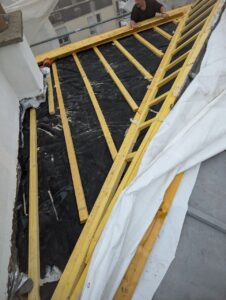 PENDANT


ZINC


68 AVENUE REPUBLIQUE 
75011 PARIS